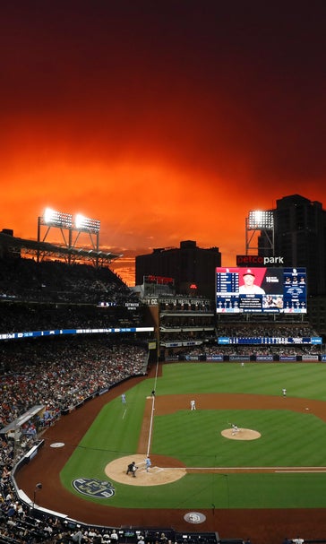 Machado, Reyes each homer twice in Padres' 12-2 win vs Cards